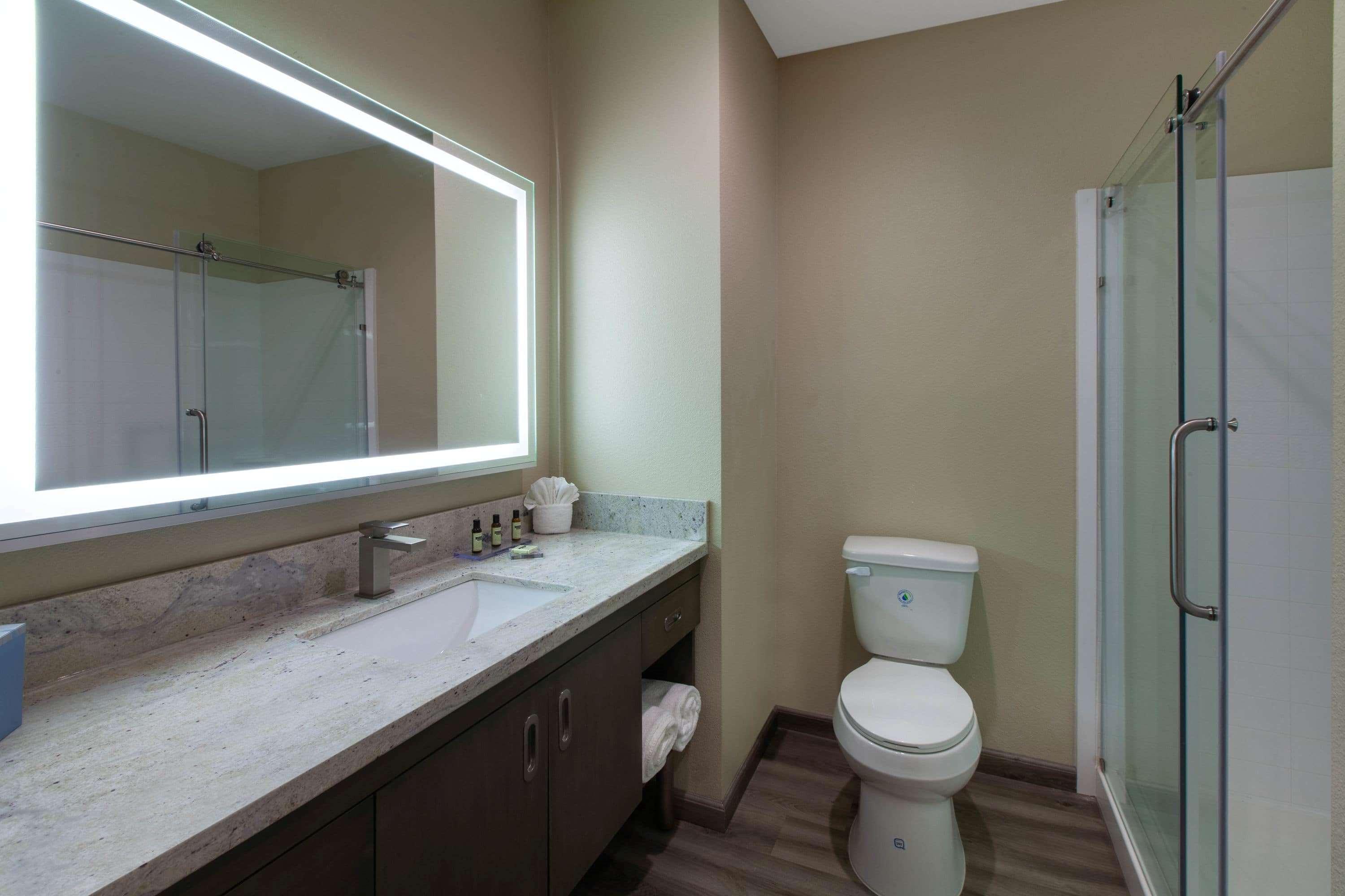 Hawthorn Extended Stay By Wyndham Одеса Екстериор снимка