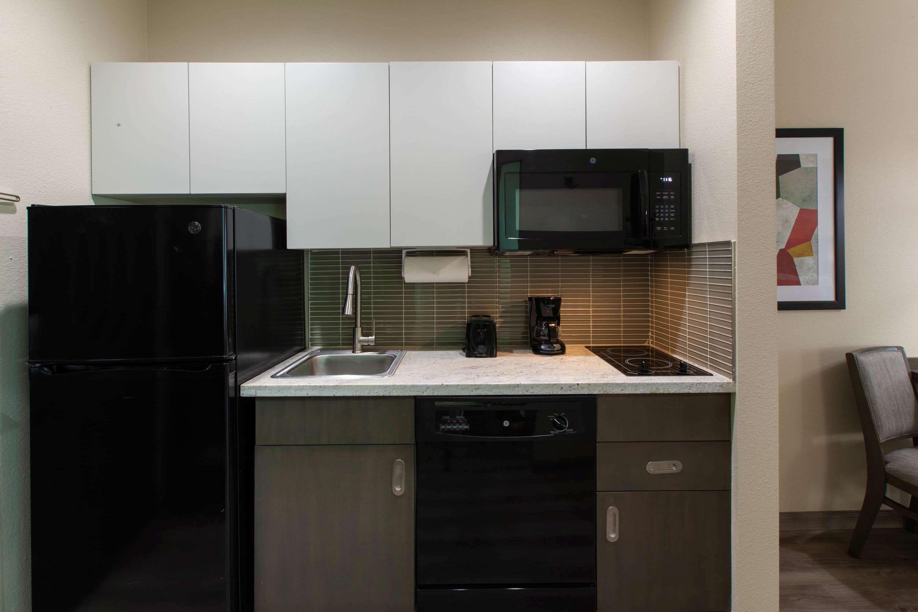 Hawthorn Extended Stay By Wyndham Одеса Екстериор снимка
