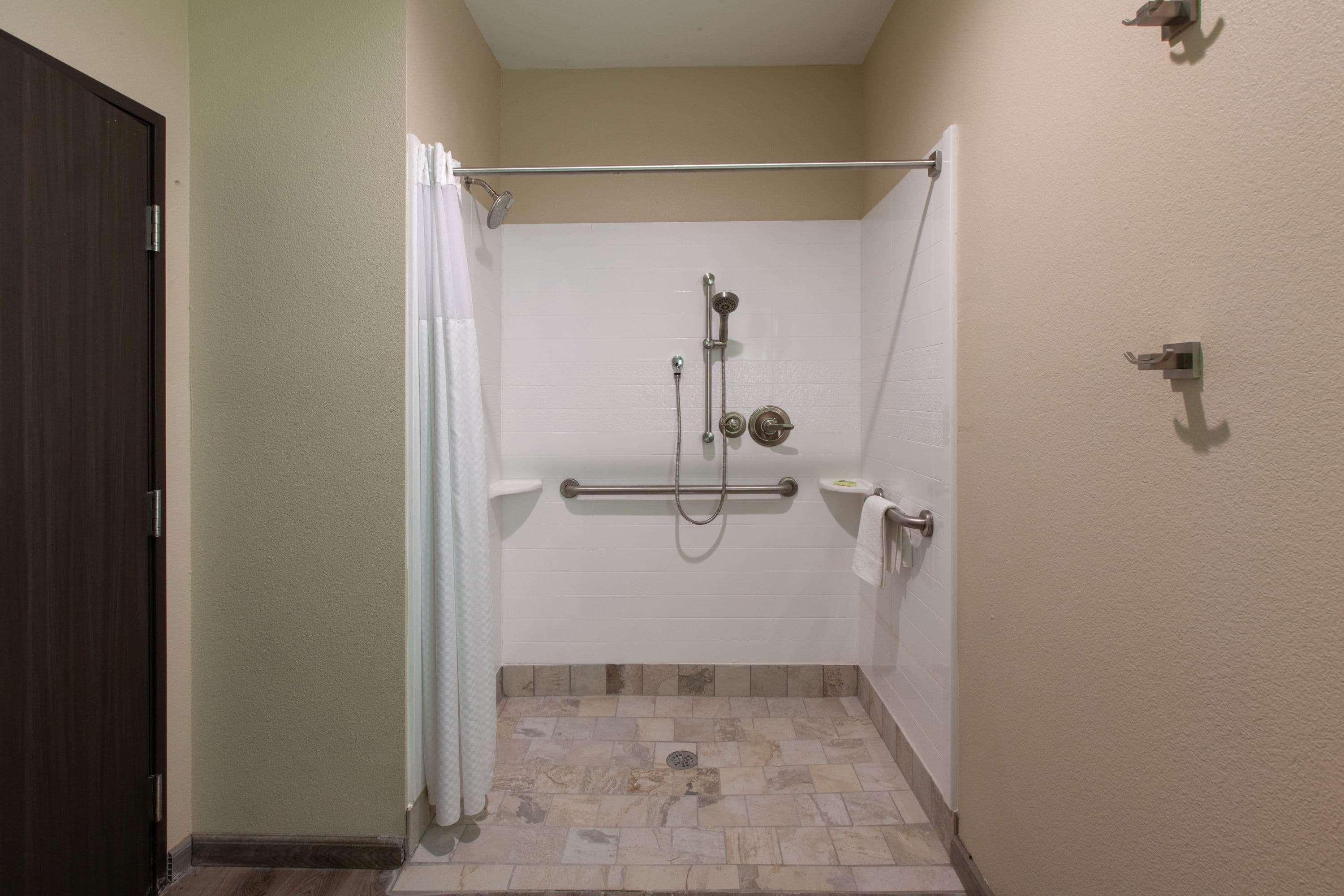 Hawthorn Extended Stay By Wyndham Одеса Екстериор снимка